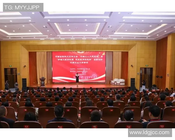 杨伟回顾乒乓球辉煌历程与心路历程的深度专访 杨伟回顾乒乓球辉煌历程与心路历程的深度专访