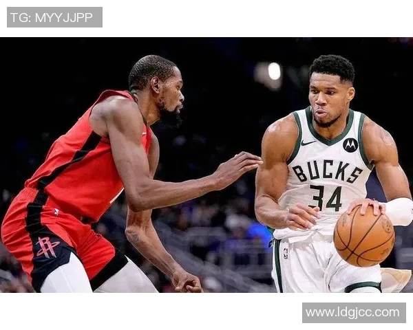 2007年NBA经典对决雄鹿与火箭的精彩瞬间回顾与分析 2007年NBA经典对决雄鹿与火箭的精彩瞬间回顾与分析