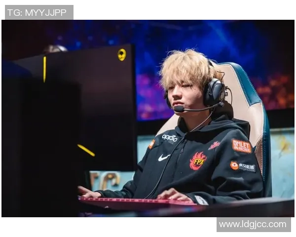 FPX战队在Major赛积分榜中以88分稳居第一位置展现强大实力 FPX战队在Major赛积分榜中以88分稳居第一位置展现强大实力