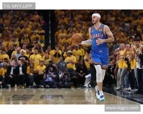 亚历克斯卡鲁索的篮球之路与职业生涯成就深度解析 亚历克斯卡鲁索的篮球之路与职业生涯成就深度解析